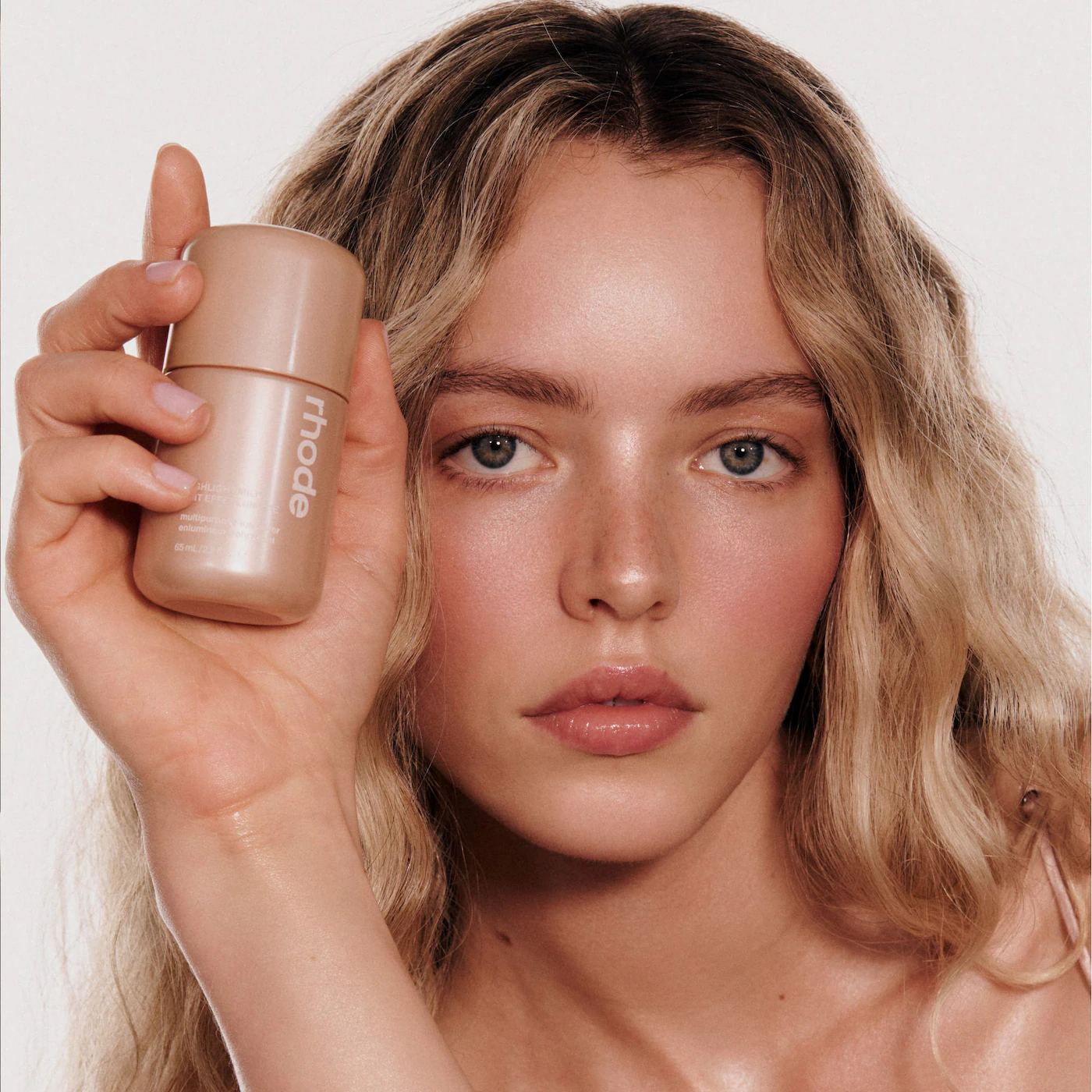 Rhode Highlight Milk Multipurpose Luminizer 02